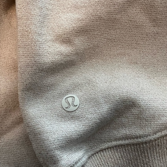 Lululemon loungeful cropped hoodie in Beige with sparkle. Size 6. - Picture 4 of 9